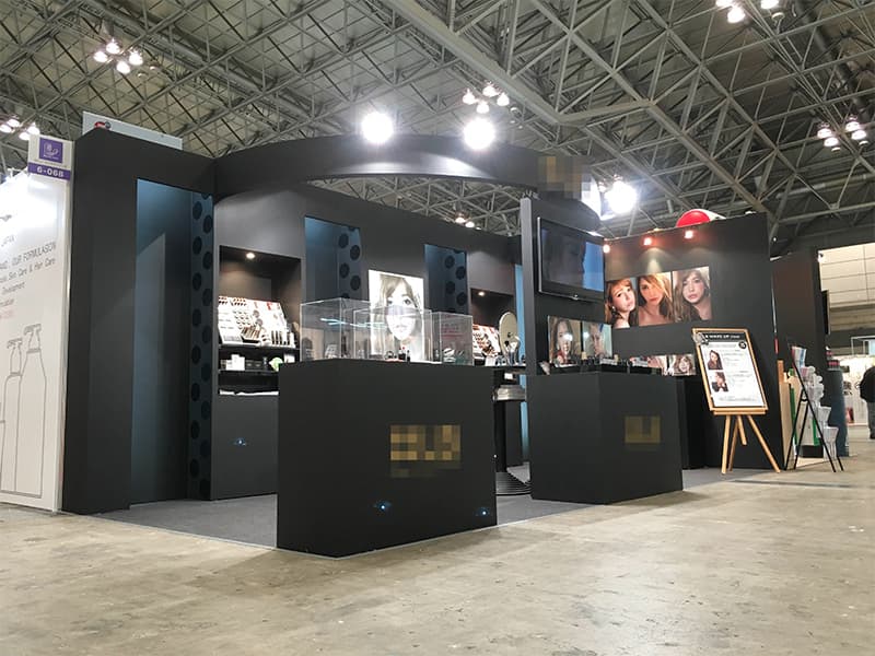 スーパーマーケット・トレードショー<br>[小間数] 2小間<br>[施工内容] 木工